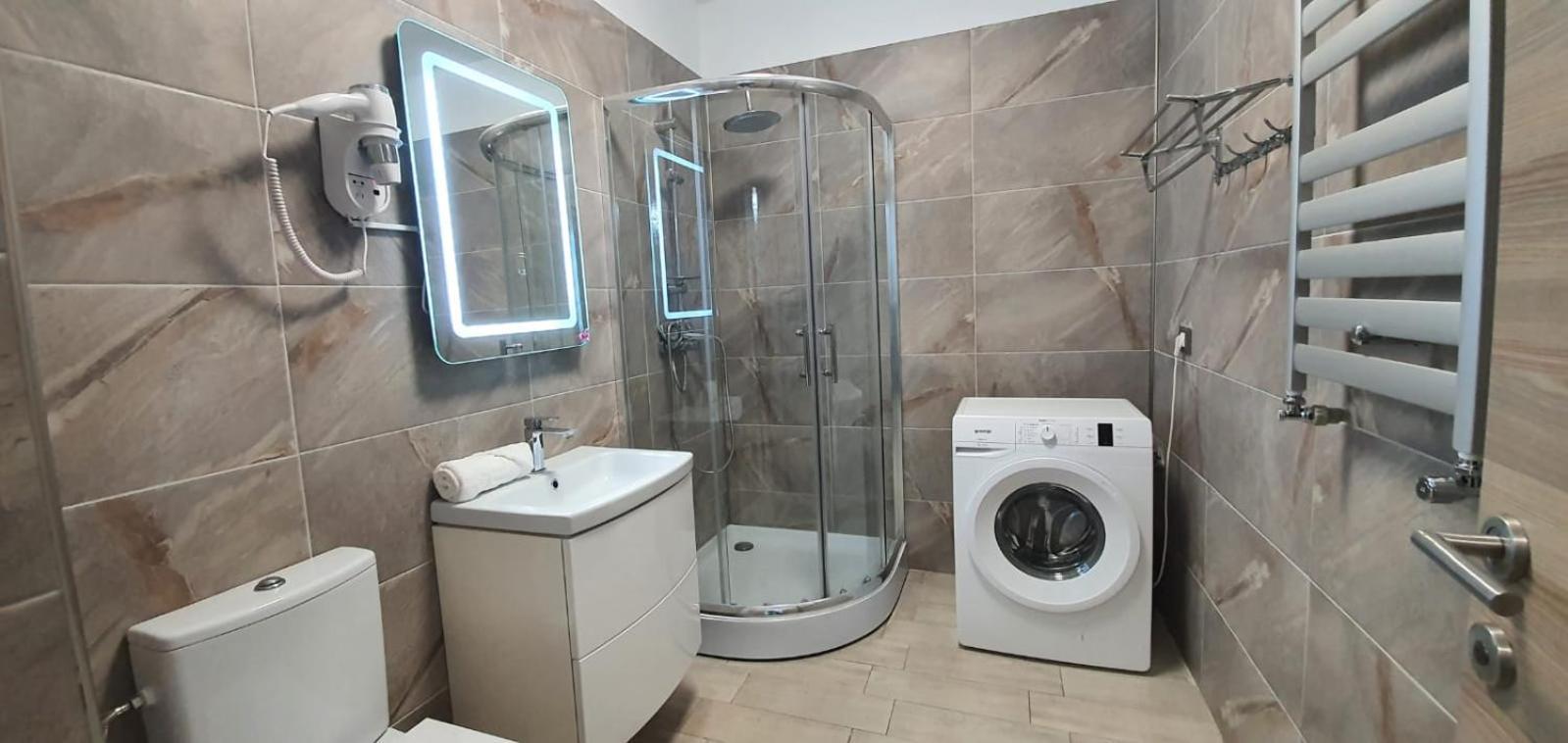 Alezzi Luxury Apartment Spa Resort Piscina Incalzita Sauna Parking Năvodari 외부 사진